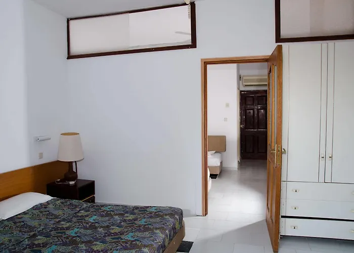 Gnest Lejlighedshotel 2*