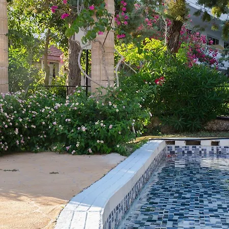 Lejlighedshotel Gnest 2*