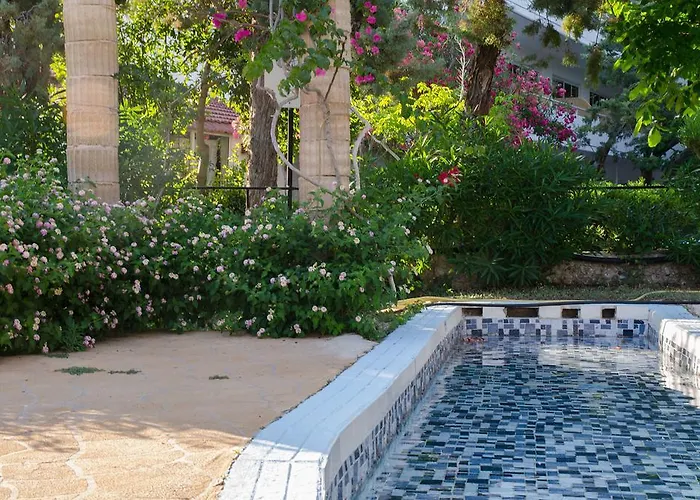 شقة فندقية Gnest 2*